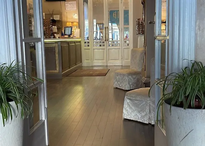 Old Style Sea View Πανσιόν 3*